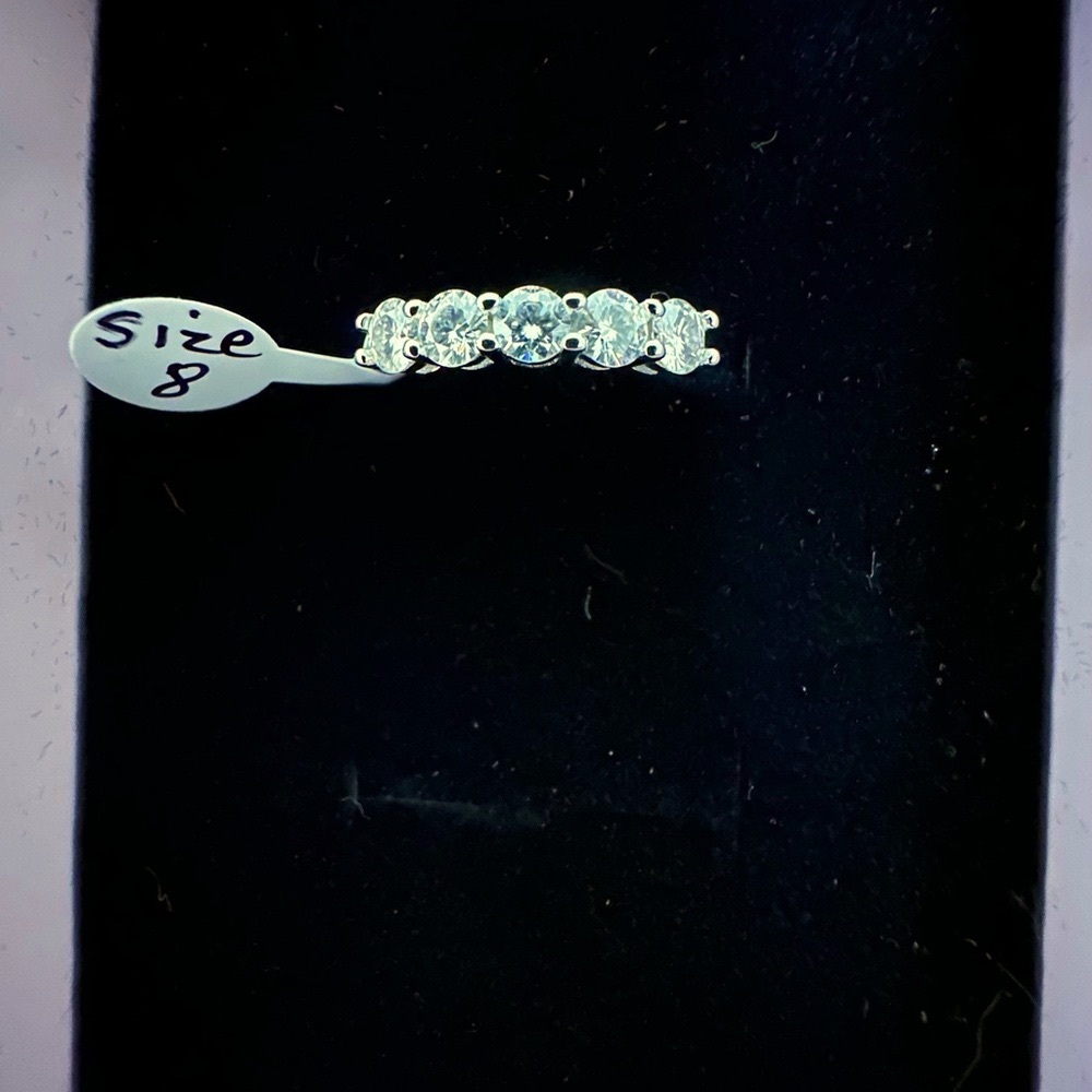 Dainty Silver Filigree Ring with 1.5 ct Moissanite Stones